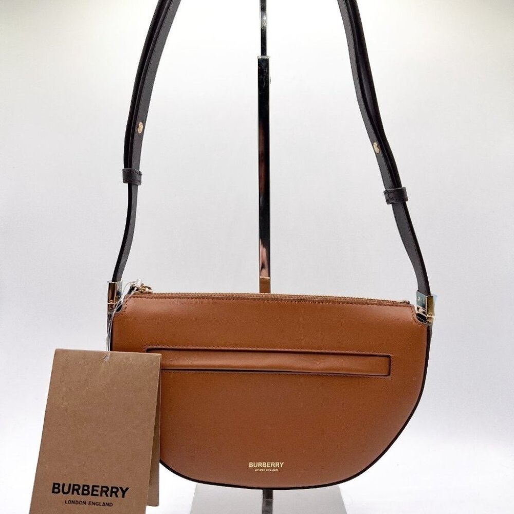 Burberry Olympia small shoulder bag in brown - Picture 6 of 12